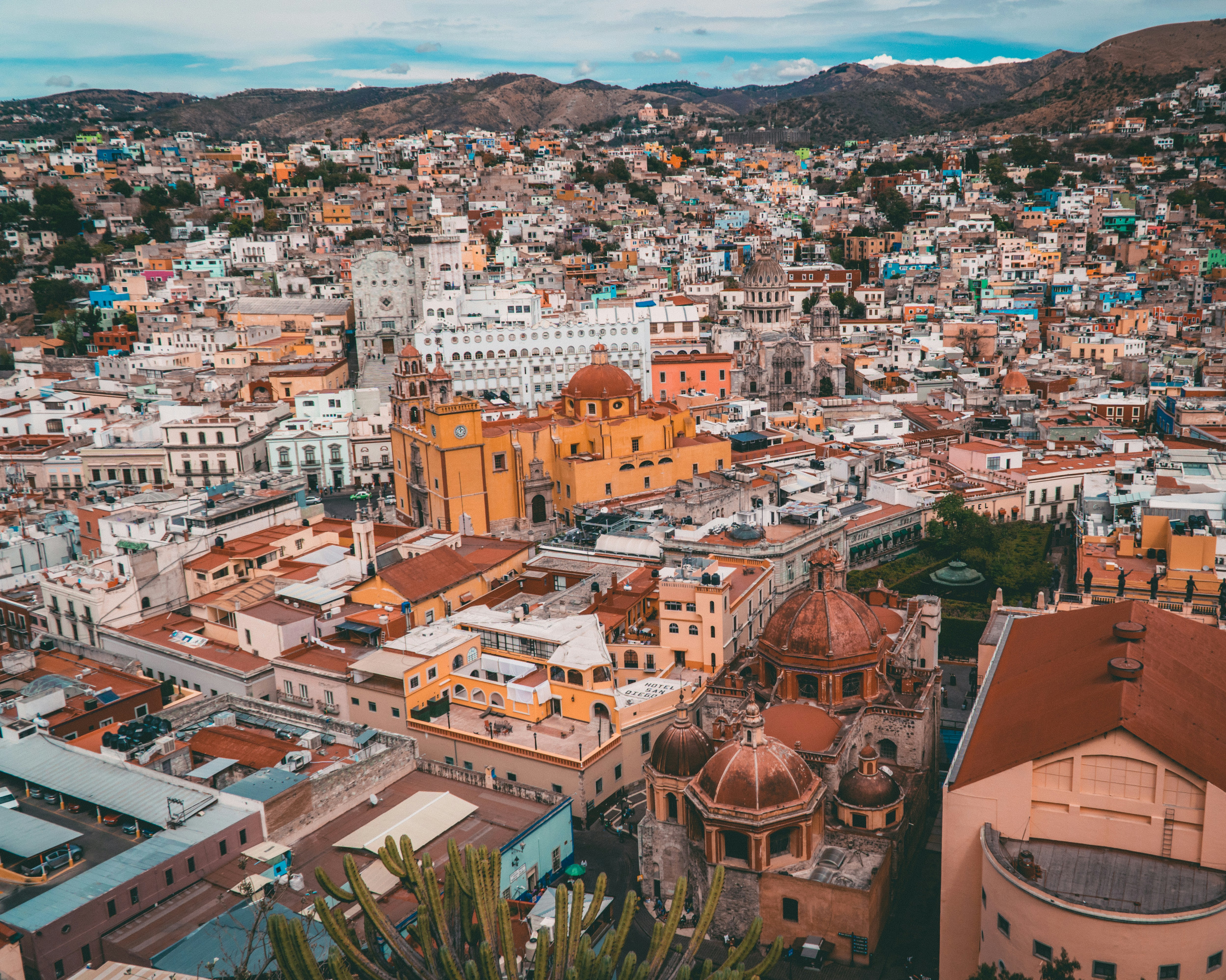 Aerial view of Guanajuato's colourful colonial architecture, Mexico