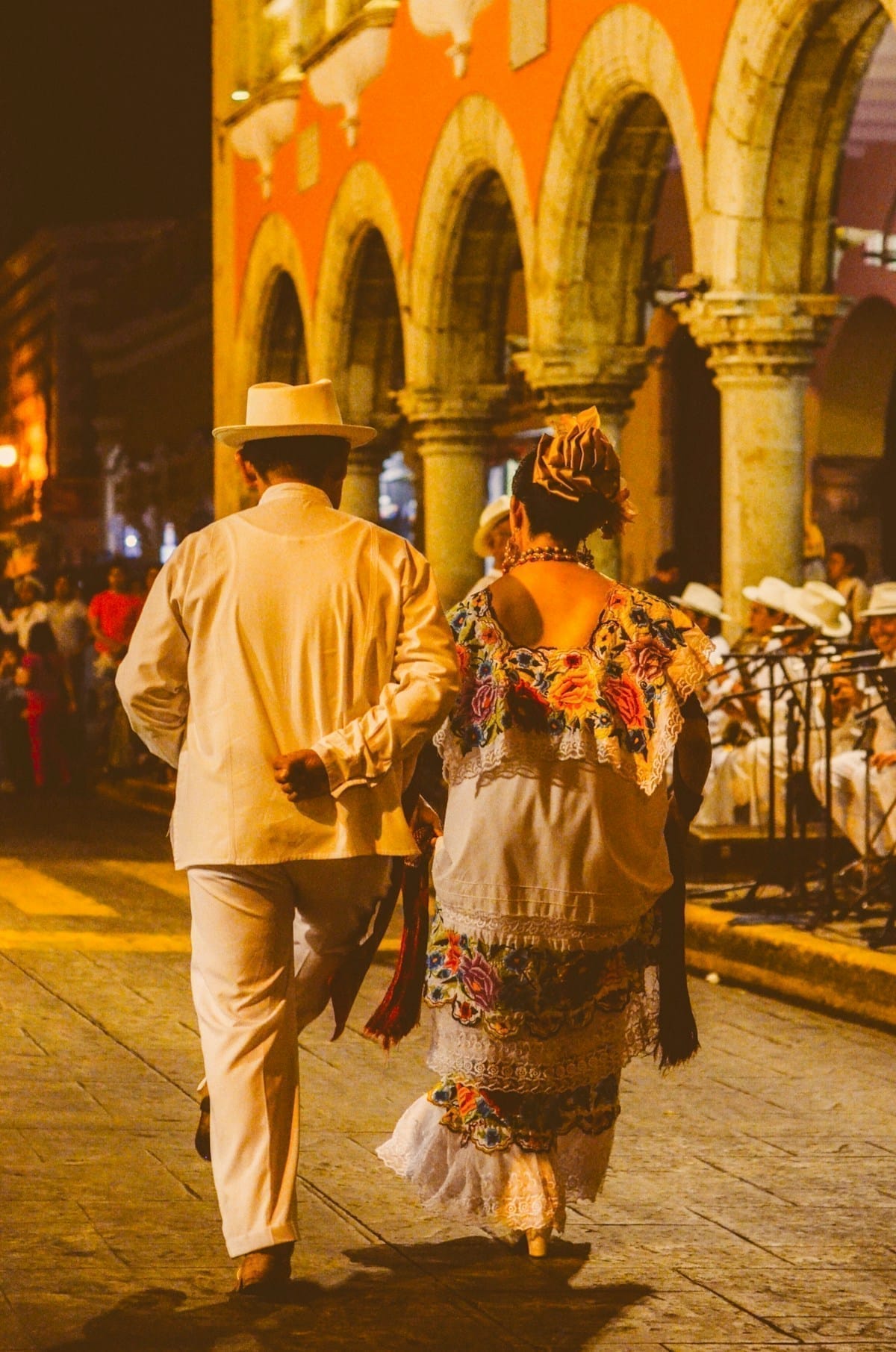 Street scene in Mérida historic centre, Yucatan, Mexico